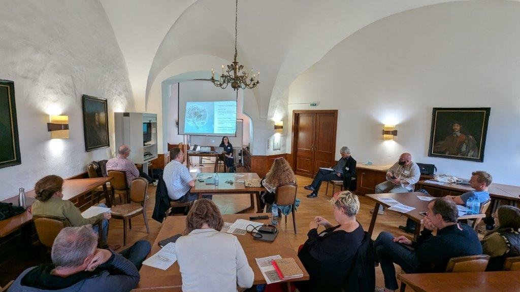 Workshop im Gewölbesaal des Schlosses